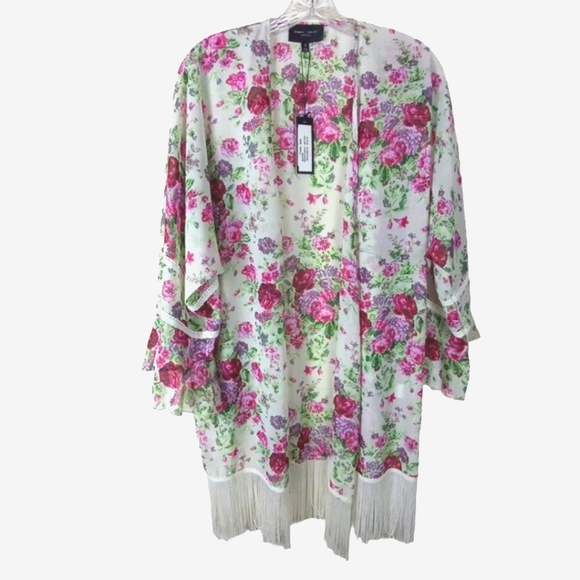 Rome & Juliet Couture Other - Romeo & Juliet Couture Fringe Kimono